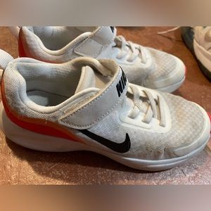 Nike Running Shoes. Size 1Y. Gently Used.
